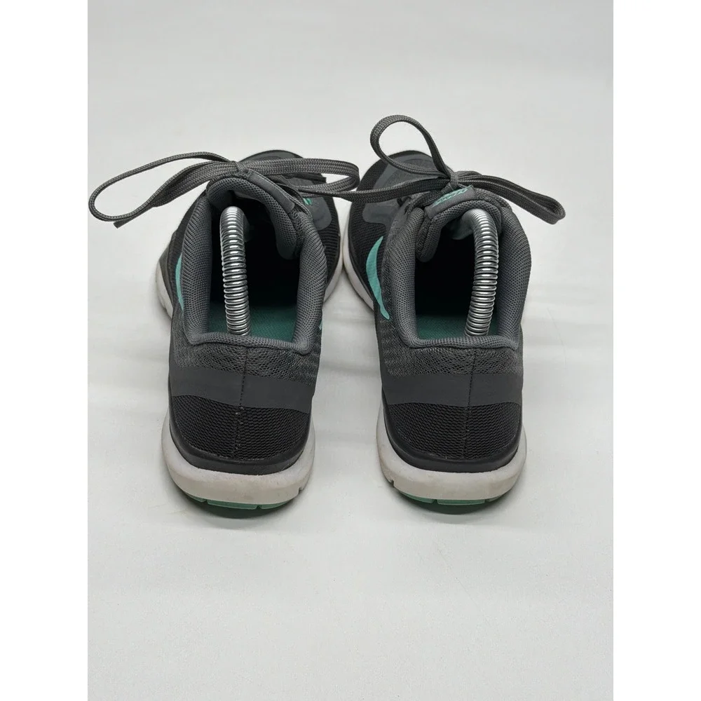 Nike Flex TR 8 Women's Training Shoes Grey Teal Athletic‎ Sneakers Size 5.5